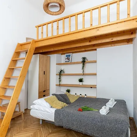3 Bedroom Old Town Apartmán